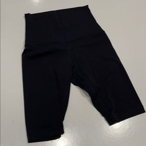 Lululemon align short